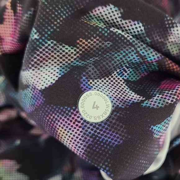 Lululemon Fast and Free 25", size 4 - Picture 7 of 9